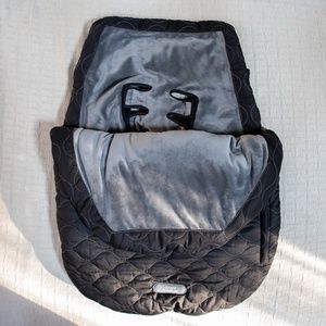 JJ Cole BundleMe Baby Carseat Cover
